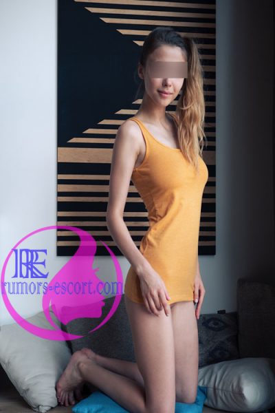 ANNAGreat Female,English,F cup,European,Couples