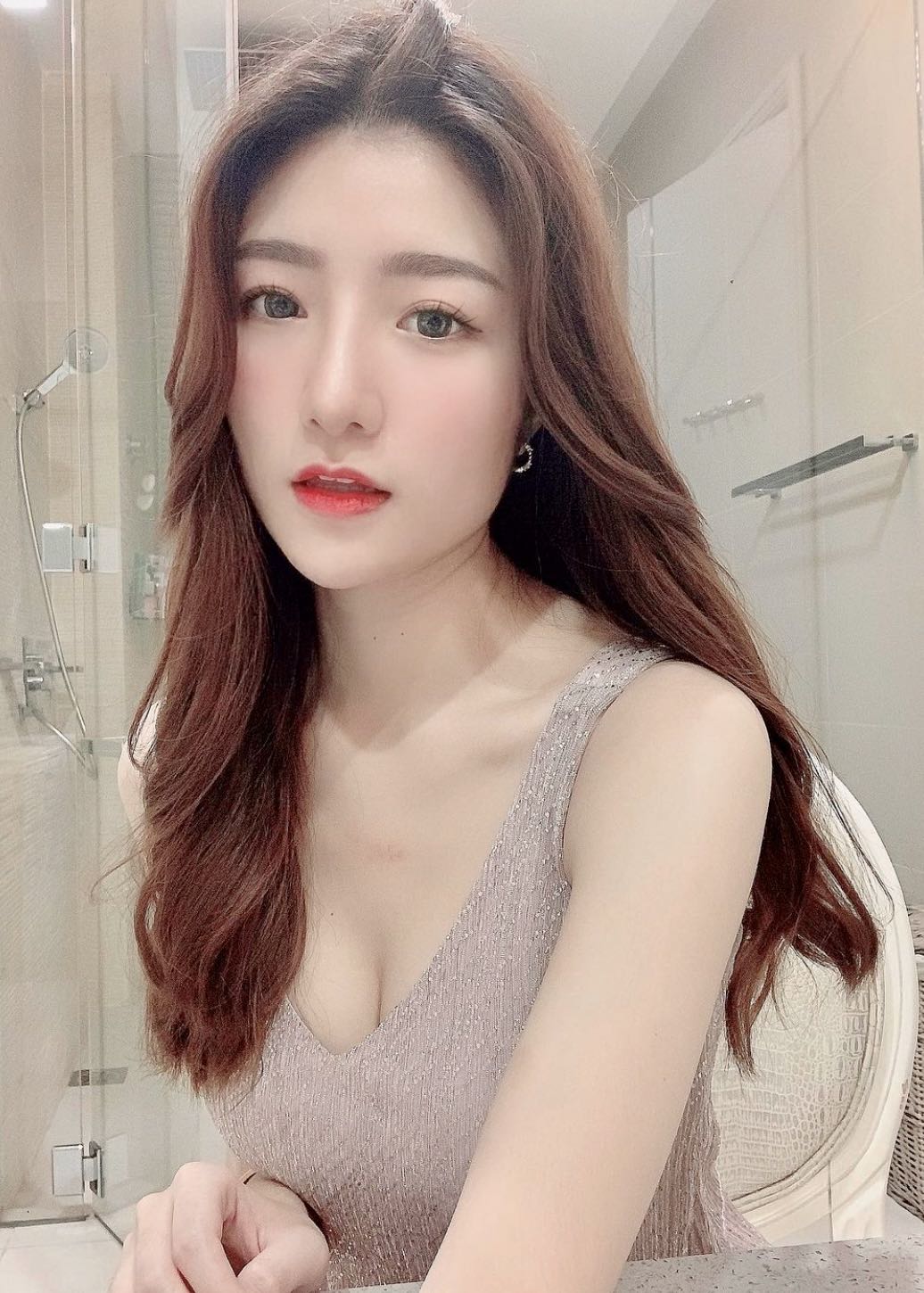 New0Ivy 5'3 or under(160cm),Bisexual,Tall, 75kg,Asian